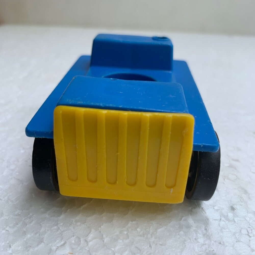 Tram Truck, Fisher Price Little People Play Family Jetport Playset 1980s - Picture 4 of 7
